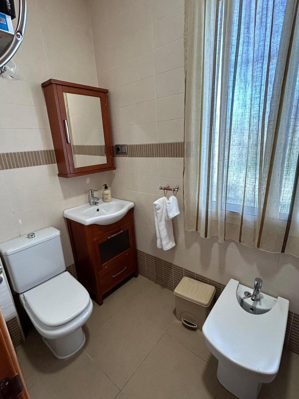 Habitacion Independiente Cerca Del Mar Málaga Exterior foto