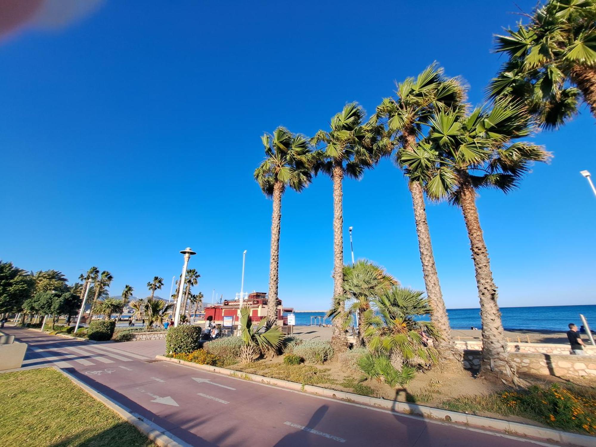 Habitacion Independiente Cerca Del Mar Málaga Exterior foto